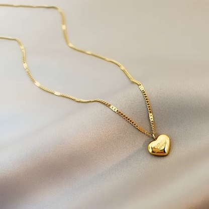 Gold Love Heart Choker Necklace Stainless Steel | Modern Romantic Elegance
