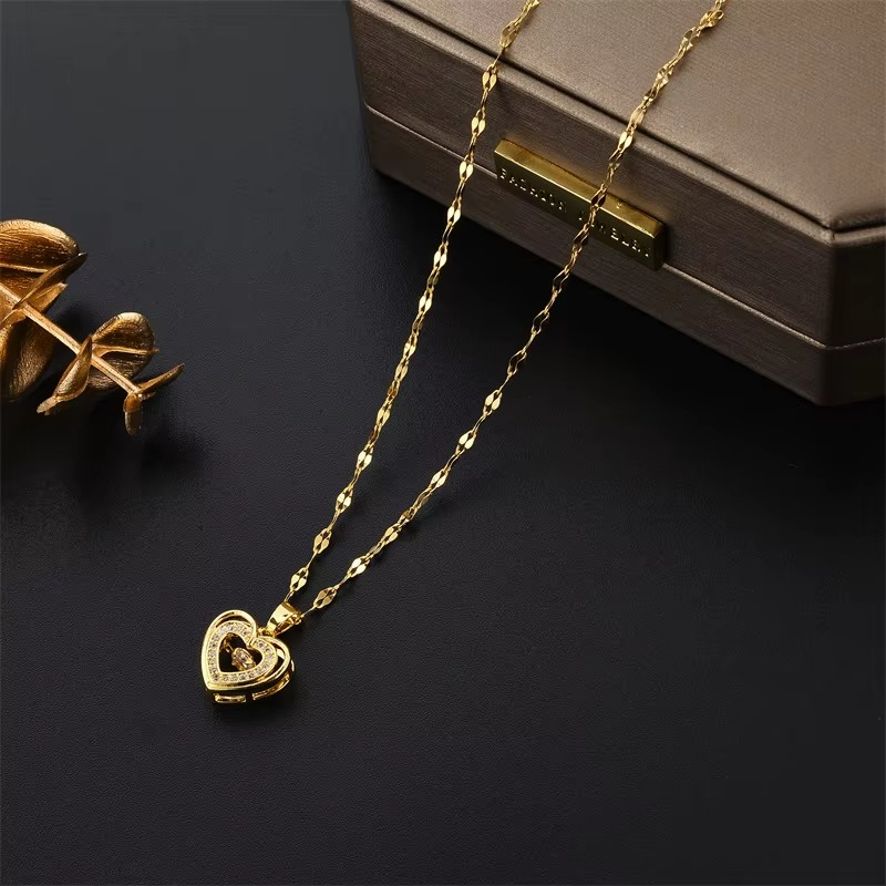 Beating Heart Crystal Pendant Necklace Stainless Steel | Delicate Korean-Inspired Elegance