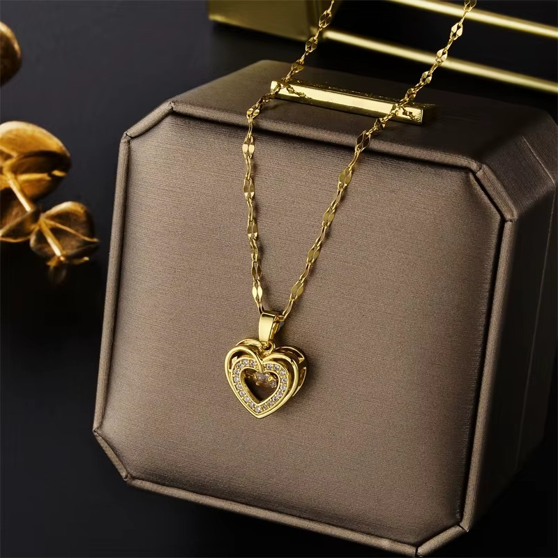 Beating Heart Crystal Pendant Necklace Stainless Steel | Delicate Korean-Inspired Elegance
